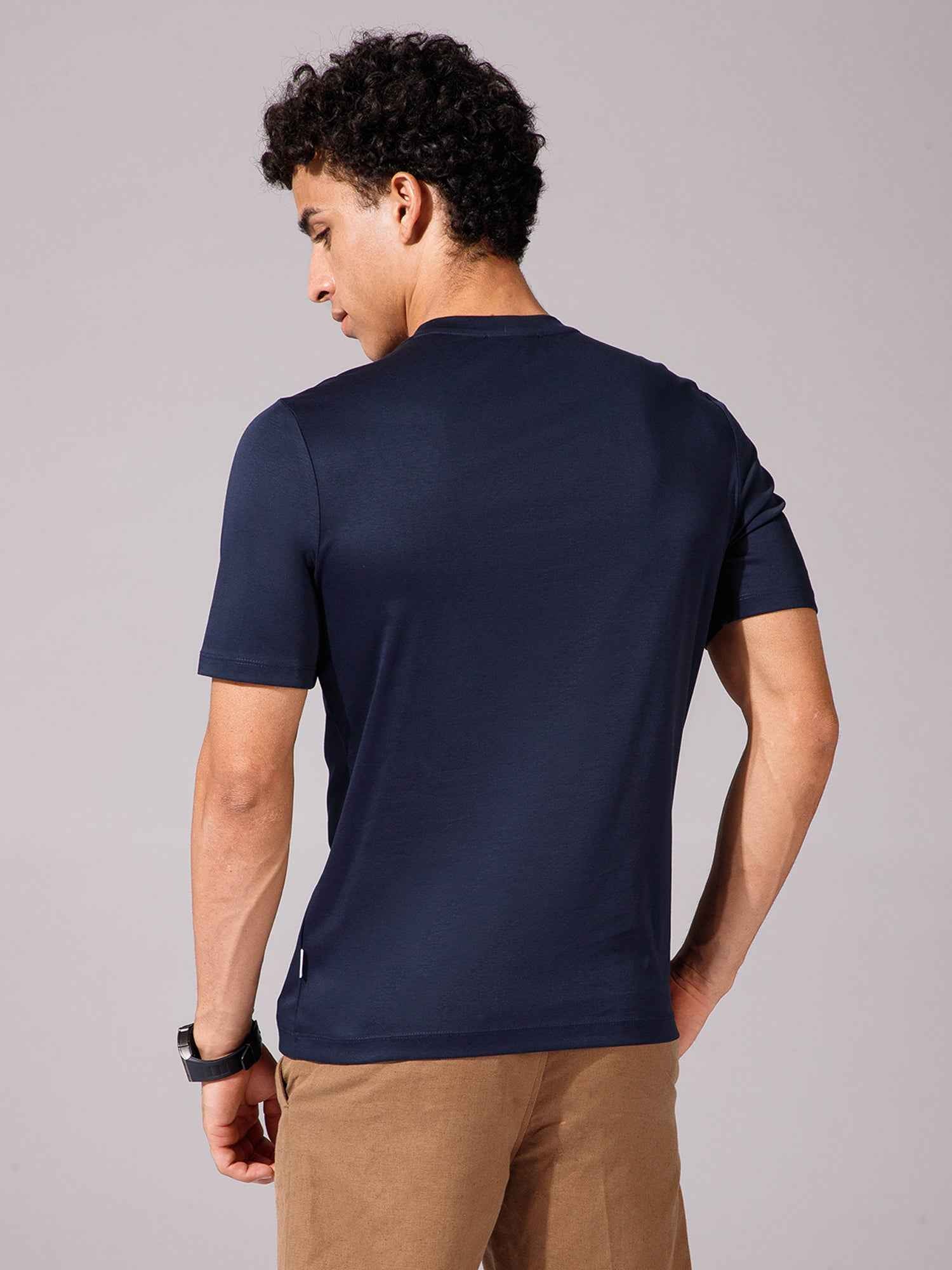 Navy - Round Neck