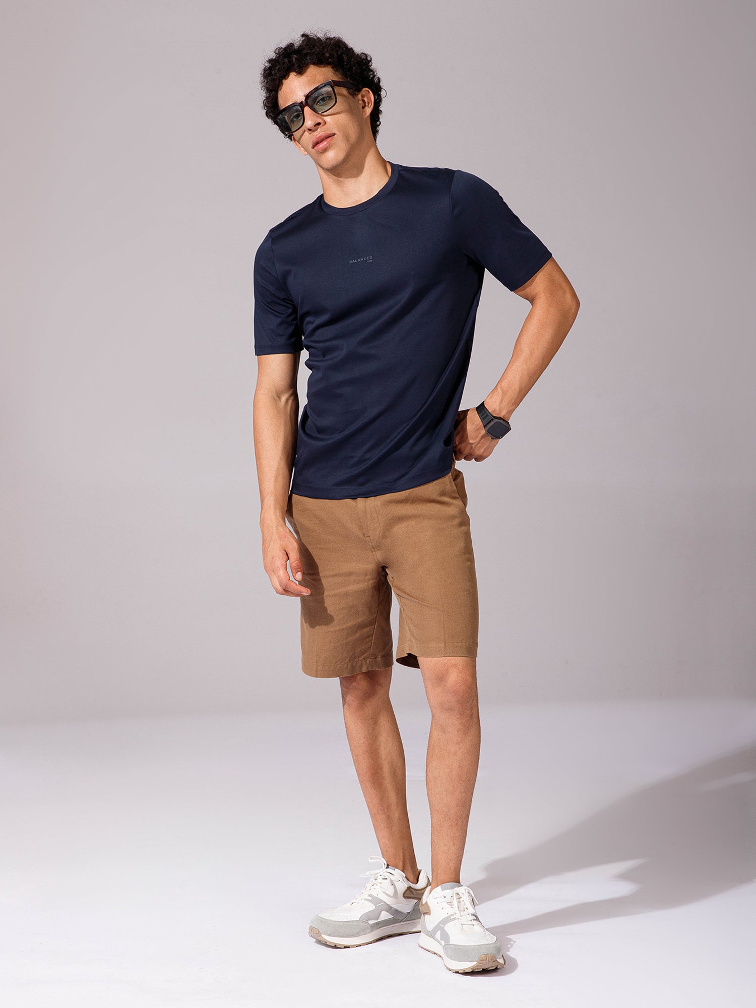 Navy - Round Neck